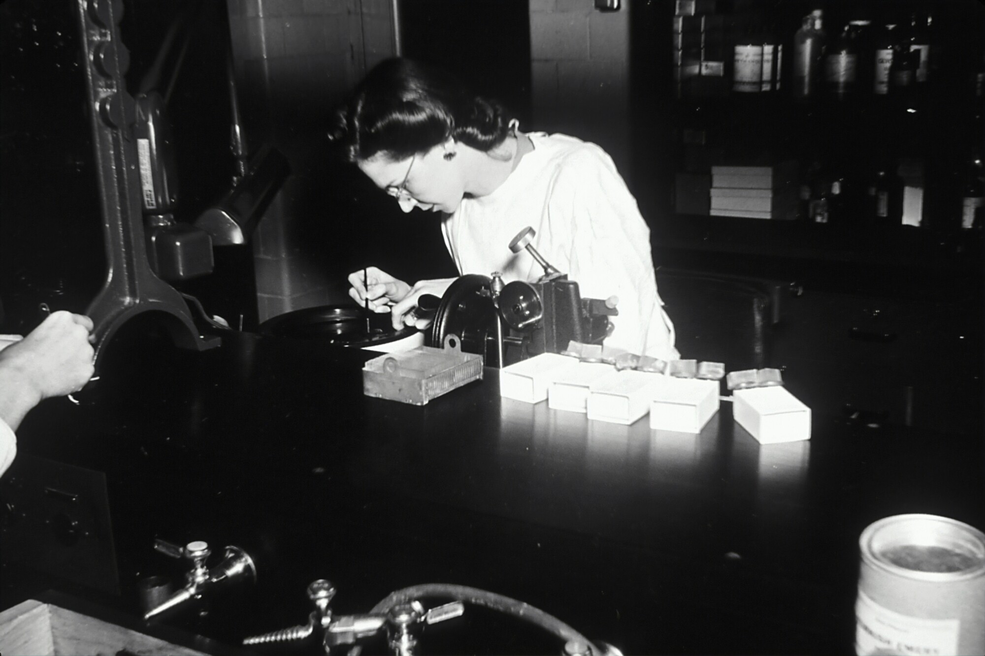 Equipping Scientists of Faith in a Secular Age, review of Christopher P. Scheitle, <em>The Faithful Scientist: Experiences of Anti-­Religious Bias in Scientific Training</em>